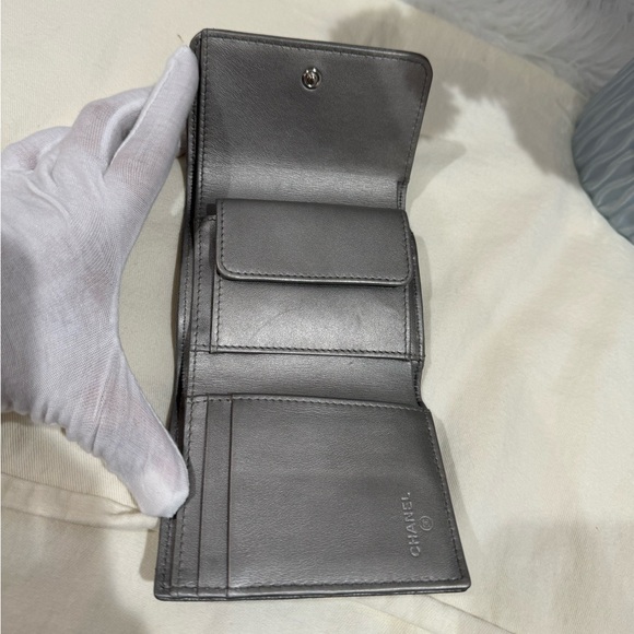 CHANEL Quilted Caviar CC Trifold Wallet - Picture 5 of 17